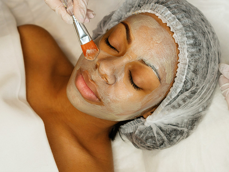 HOW TO LOOK YOUNGER WITH A MEDICAL PEEL - The Aesthetics Room
